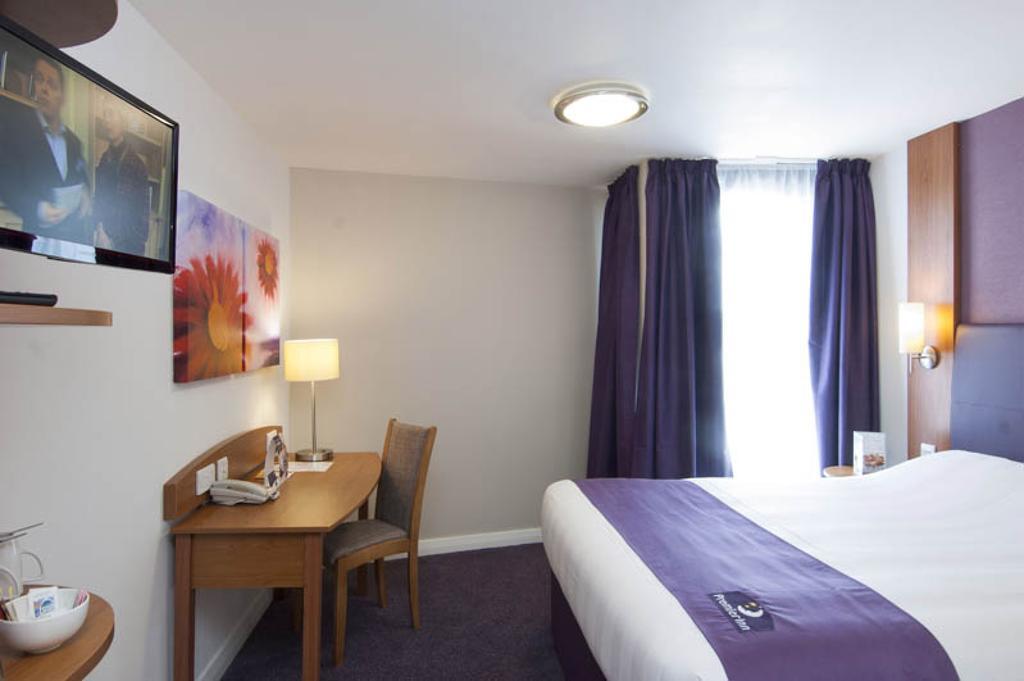 Premier Inn Watford - Croxley Green Pokój zdjęcie