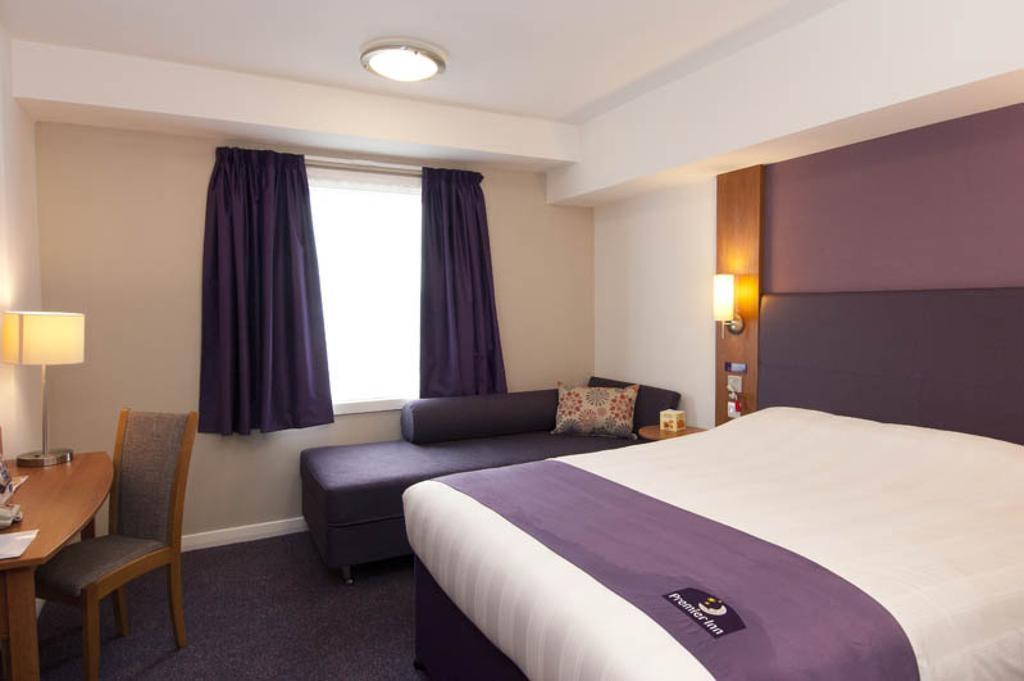 Premier Inn Watford - Croxley Green Zewnętrze zdjęcie