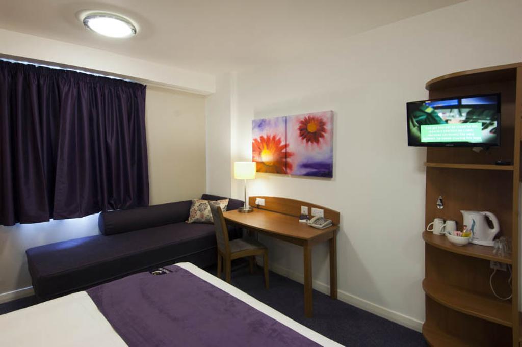 Premier Inn Watford - Croxley Green Zewnętrze zdjęcie