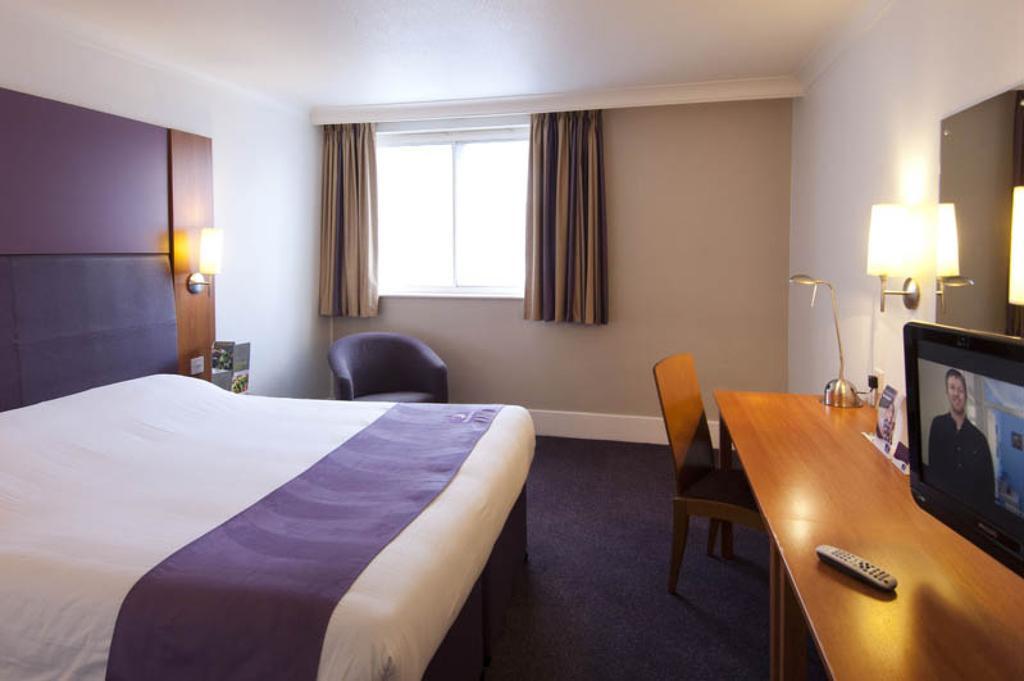 Premier Inn Watford - Croxley Green Pokój zdjęcie