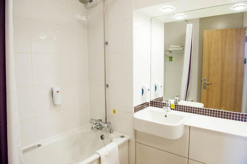 Premier Inn Watford - Croxley Green Zewnętrze zdjęcie